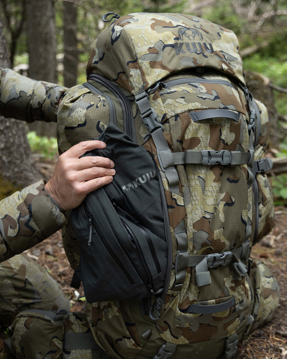 ICON 6 8200 Pack | Ash