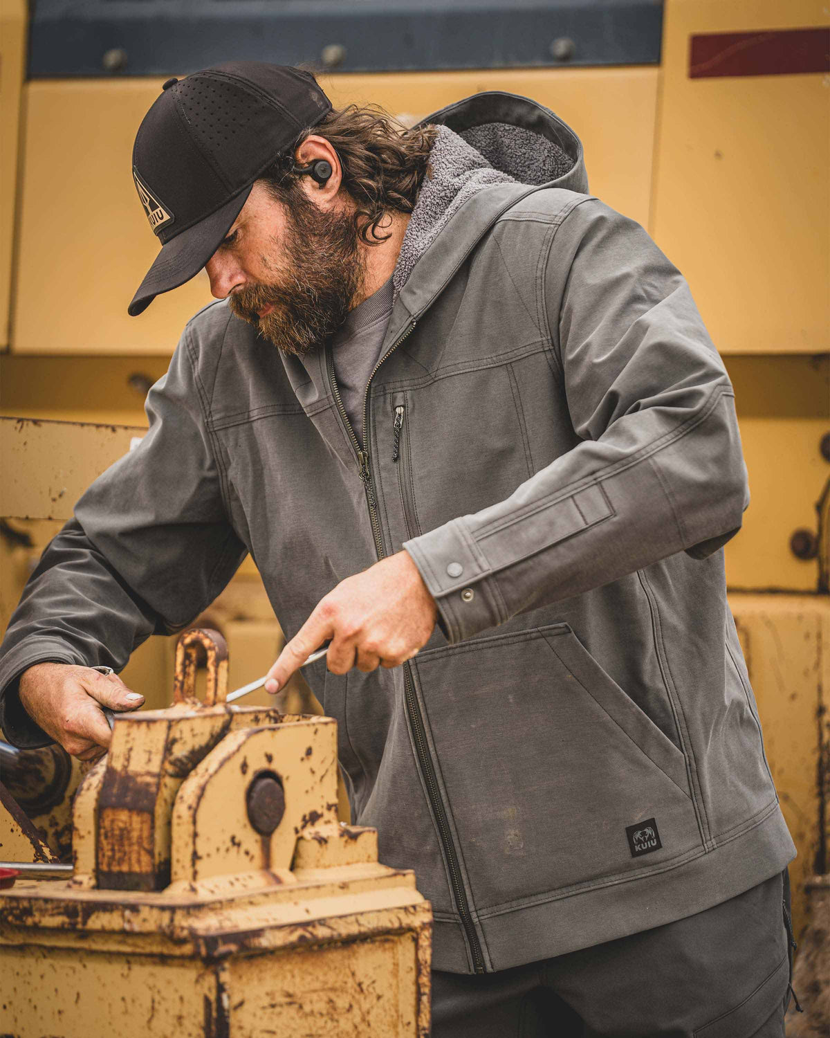 Brawley Hooded Fleece Jacket | Saddle