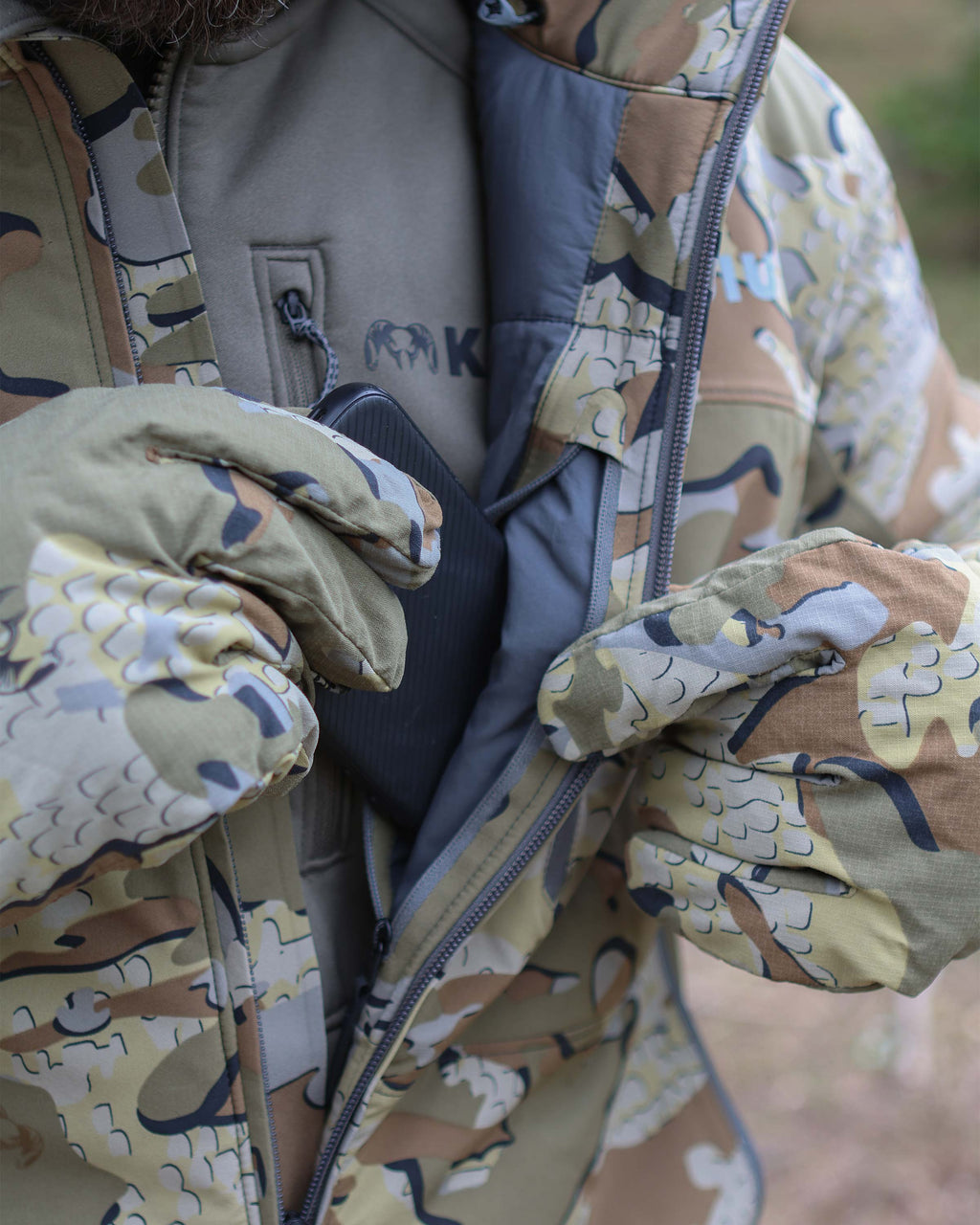 Mountain PRO Hooded Jacket | Vias